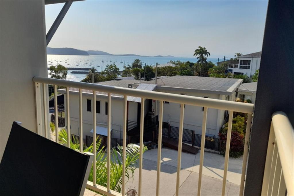 Airlie Apartments Airlie Beach Eksteriør billede