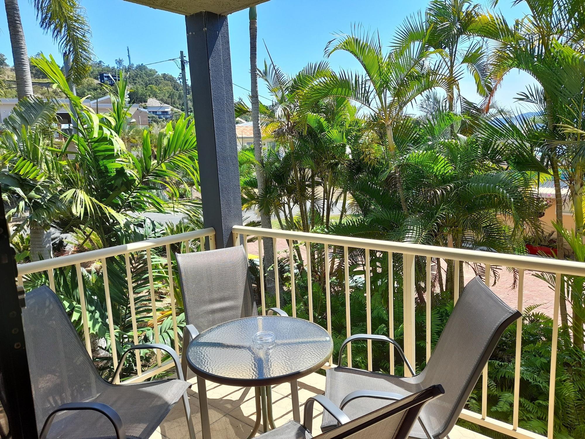 Airlie Apartments Airlie Beach Eksteriør billede