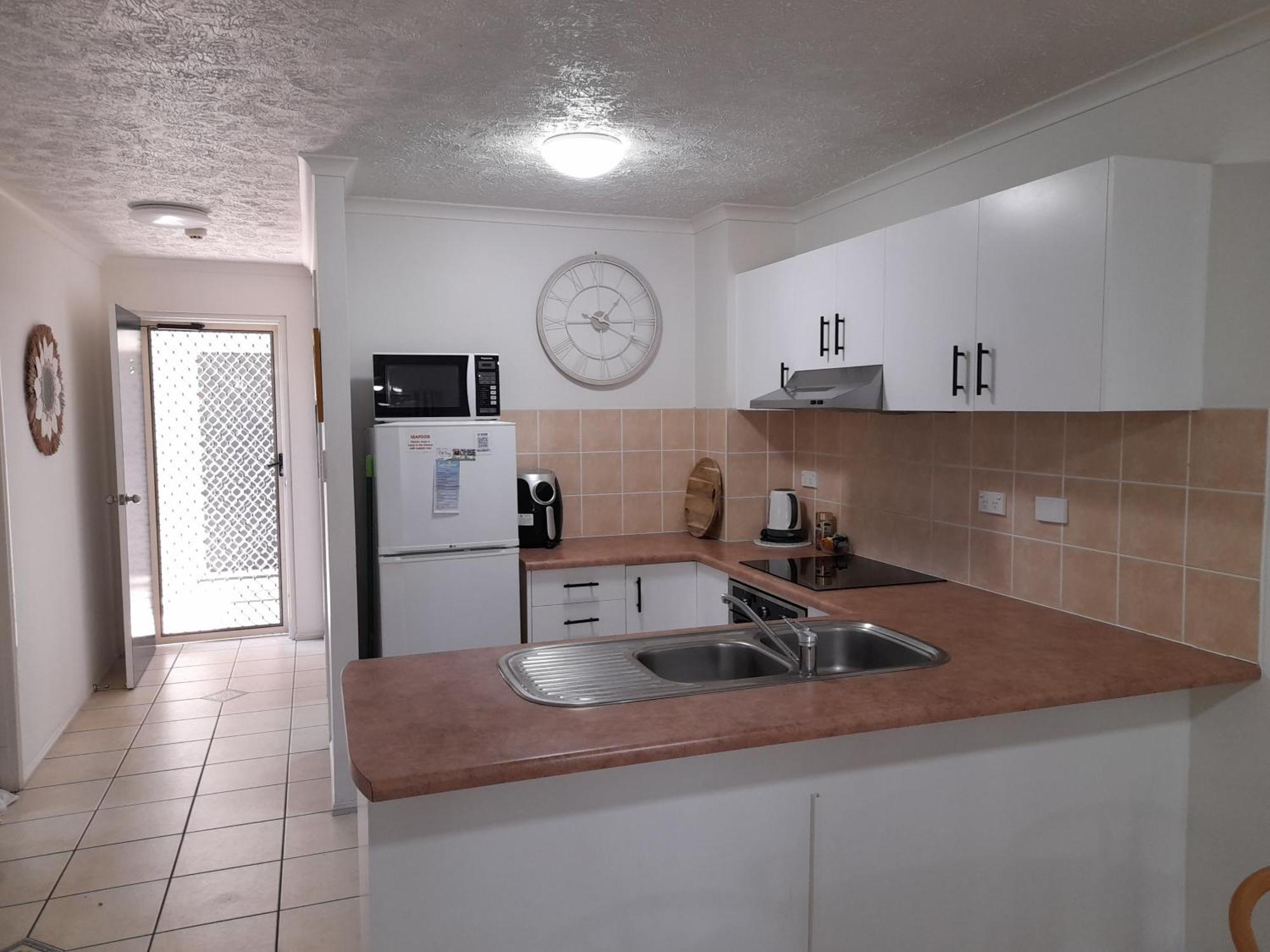 Airlie Apartments Airlie Beach Eksteriør billede